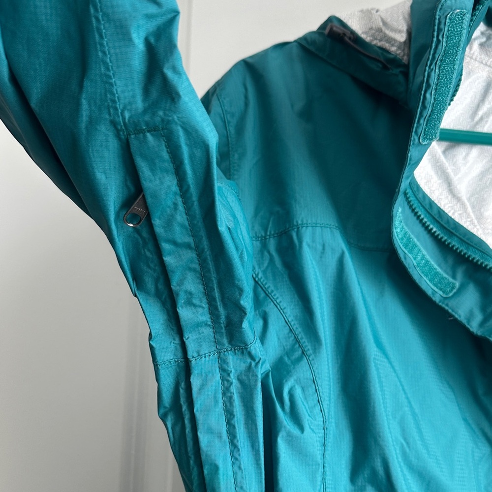 Marmot Women's Precip Rain Jacket - Picture 6 of 7